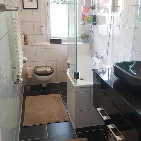 Garden Paradise,flat Near Messe Apartmán