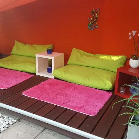 Garden Paradise,flat Near Messe Köln