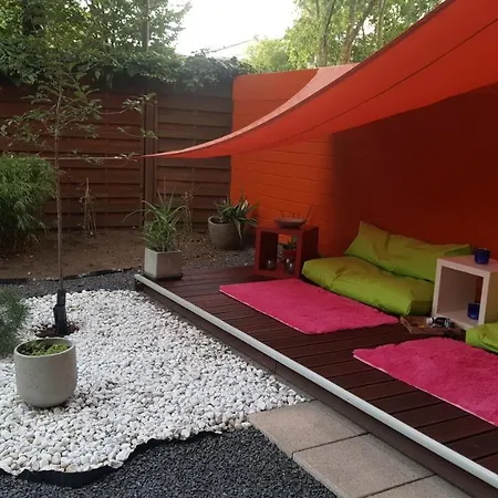 Garden Paradise,flat Near Messe